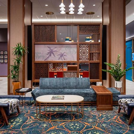 Hyatt Place Tampa Downtown Экстерьер фото