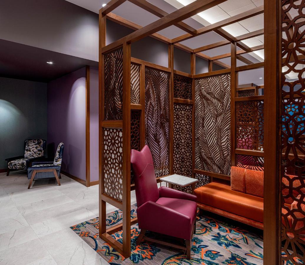 Hyatt Place Tampa Downtown Экстерьер фото
